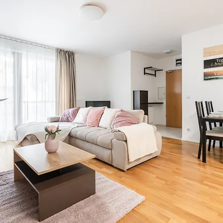 Apartment Of Serenity - 2 Bdr, Free Parking And Terrace
