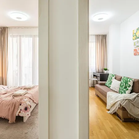 Of Serenity - 2 Bdr, Free Parking And Terrace * Budapeszt