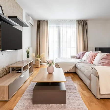 Of Serenity - 2 Bdr, Free Parking And Terrace